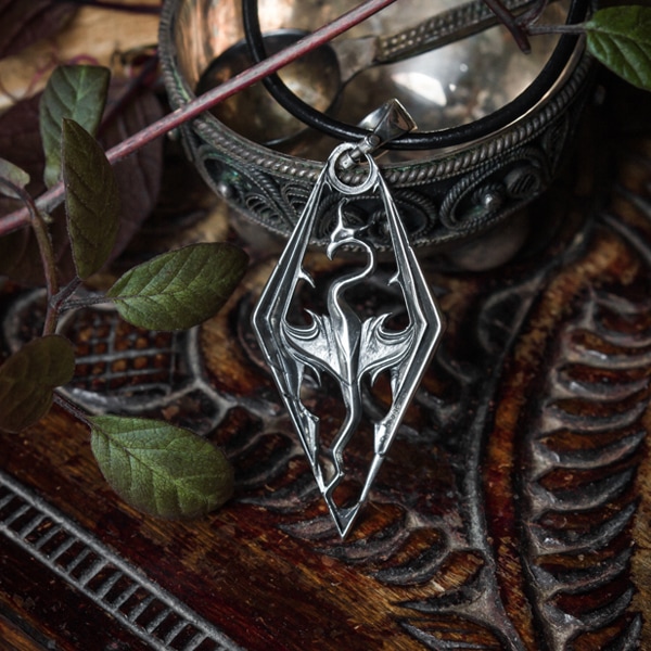 Merch Skyrim Silver 925 Necklace The Elder Scrolls
