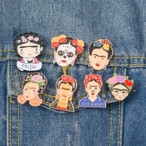 Pin Frida Kahlo Flowers enamel brooch Idolstore - Merchandise and Collectibles Merchandise, Toys and Collectibles
