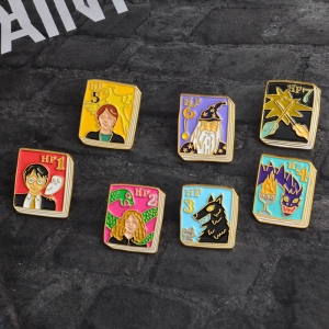 Pin Harry Potter 5 Book enamel brooch Idolstore - Merchandise and Collectibles Merchandise, Toys and Collectibles