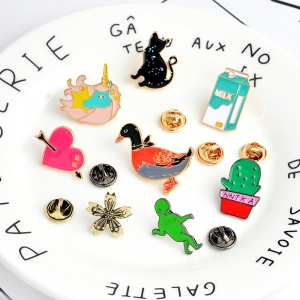 Pin Magic Unicorn enamel brooch Idolstore - Merchandise and Collectibles Merchandise, Toys and Collectibles