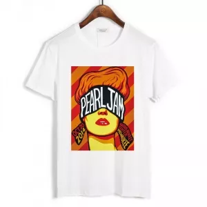 Buy t-shirt pearl jam harris bradley center - product collection