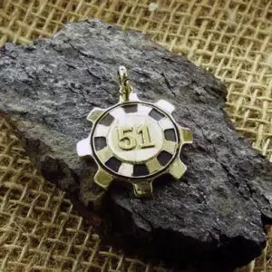 Necklace Fallout Vault 51 Shelter Idolstore - Merchandise and Collectibles Merchandise, Toys and Collectibles