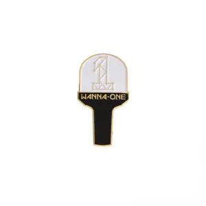 Pin Wanna One K-pop enamel brooch Idolstore - Merchandise and Collectibles Merchandise, Toys and Collectibles 2