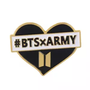 Pin BTS Army Heart enamel brooch Idolstore - Merchandise and Collectibles Merchandise, Toys and Collectibles 2